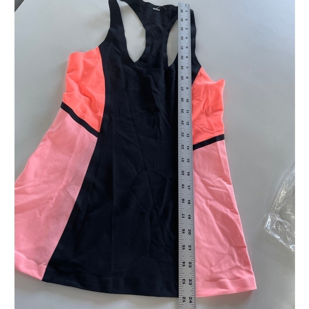 Lululemon Tank Top Women Size 0 Black Pink Colorblock Cool Racerback Surf Bonded - Picture 8 of 8
